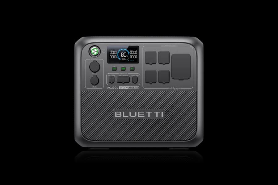 BLUETTI AC200L portable power station